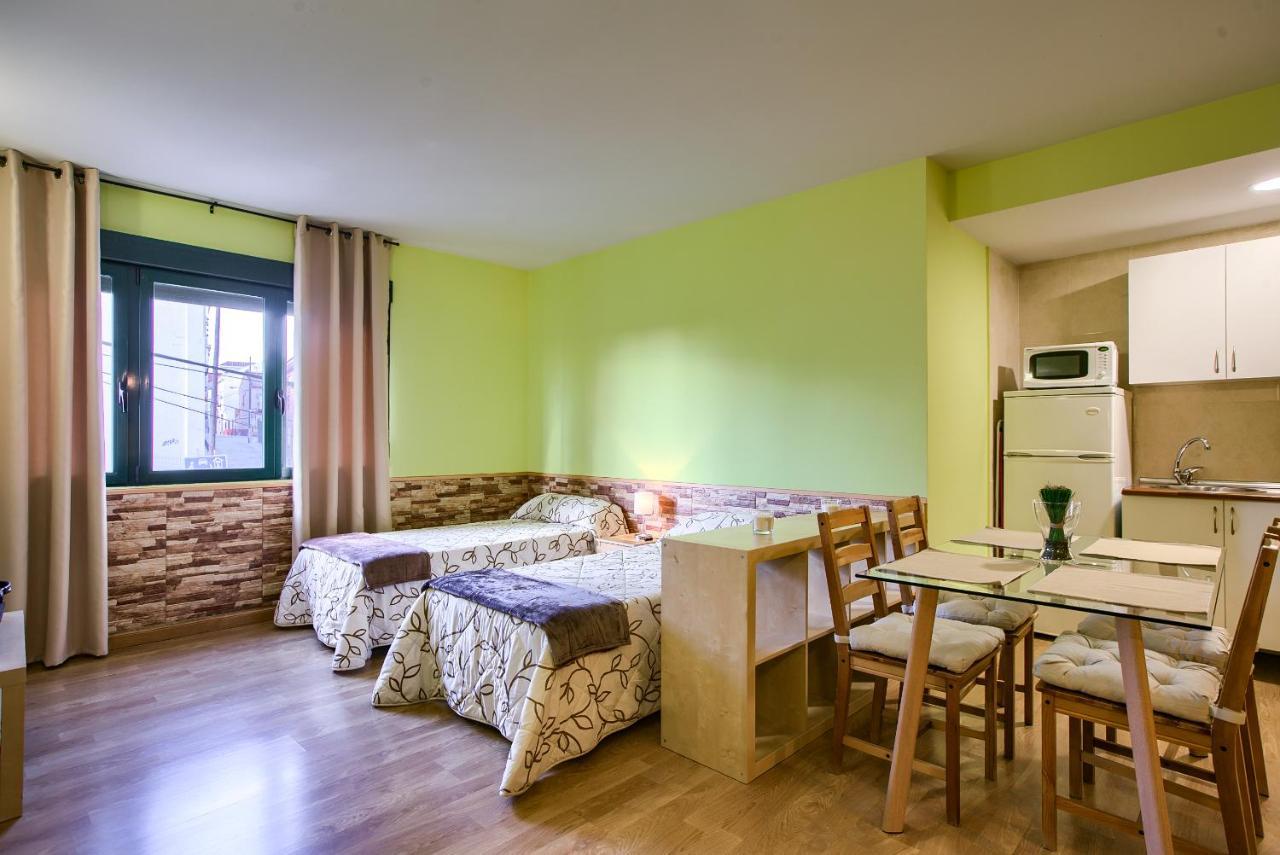 Apartamentos Barajas Madrid Bagian luar foto