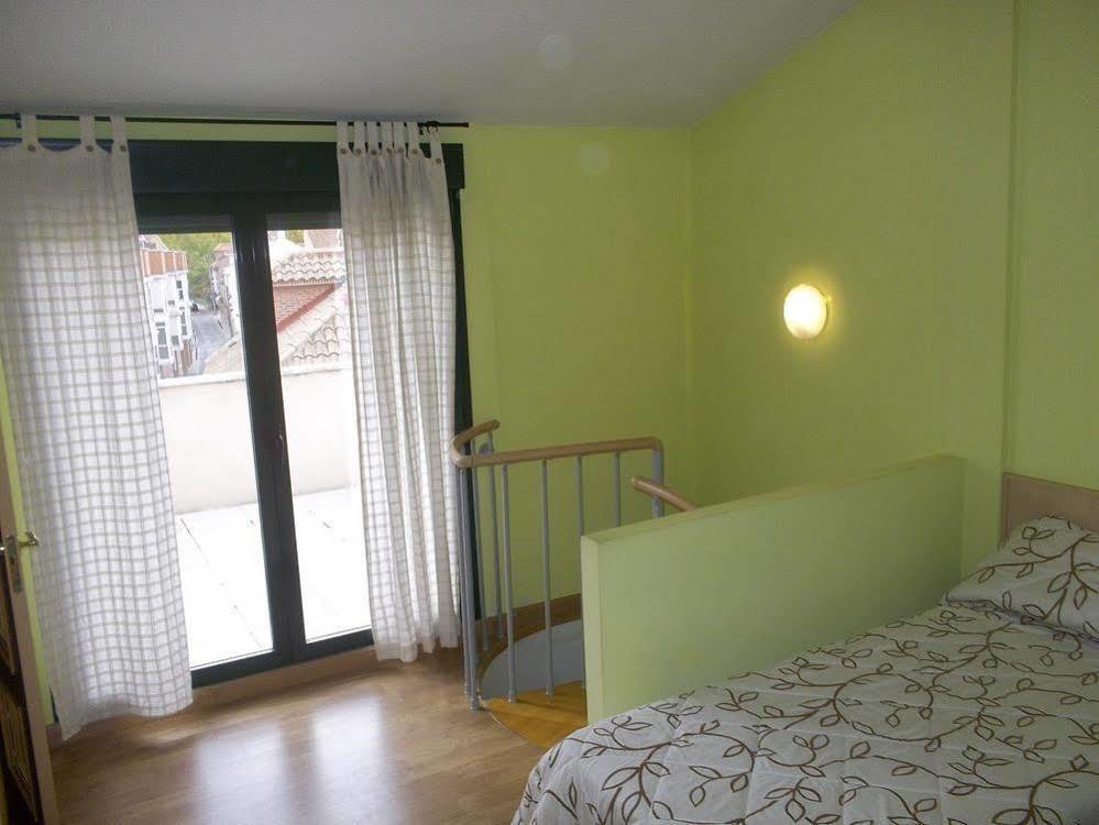 Apartamentos Barajas Madrid Bagian luar foto